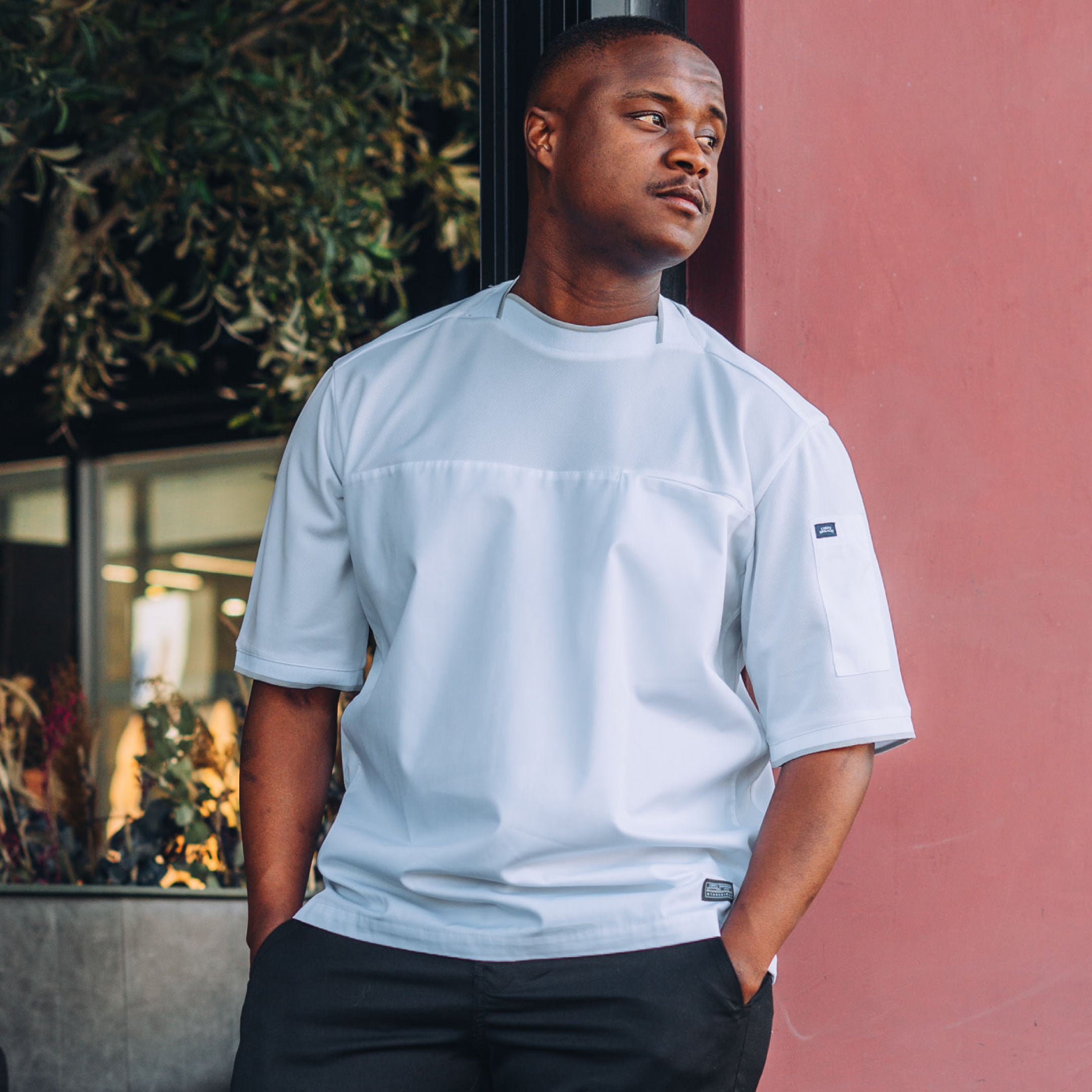 The Shankly - White/Grey Trim