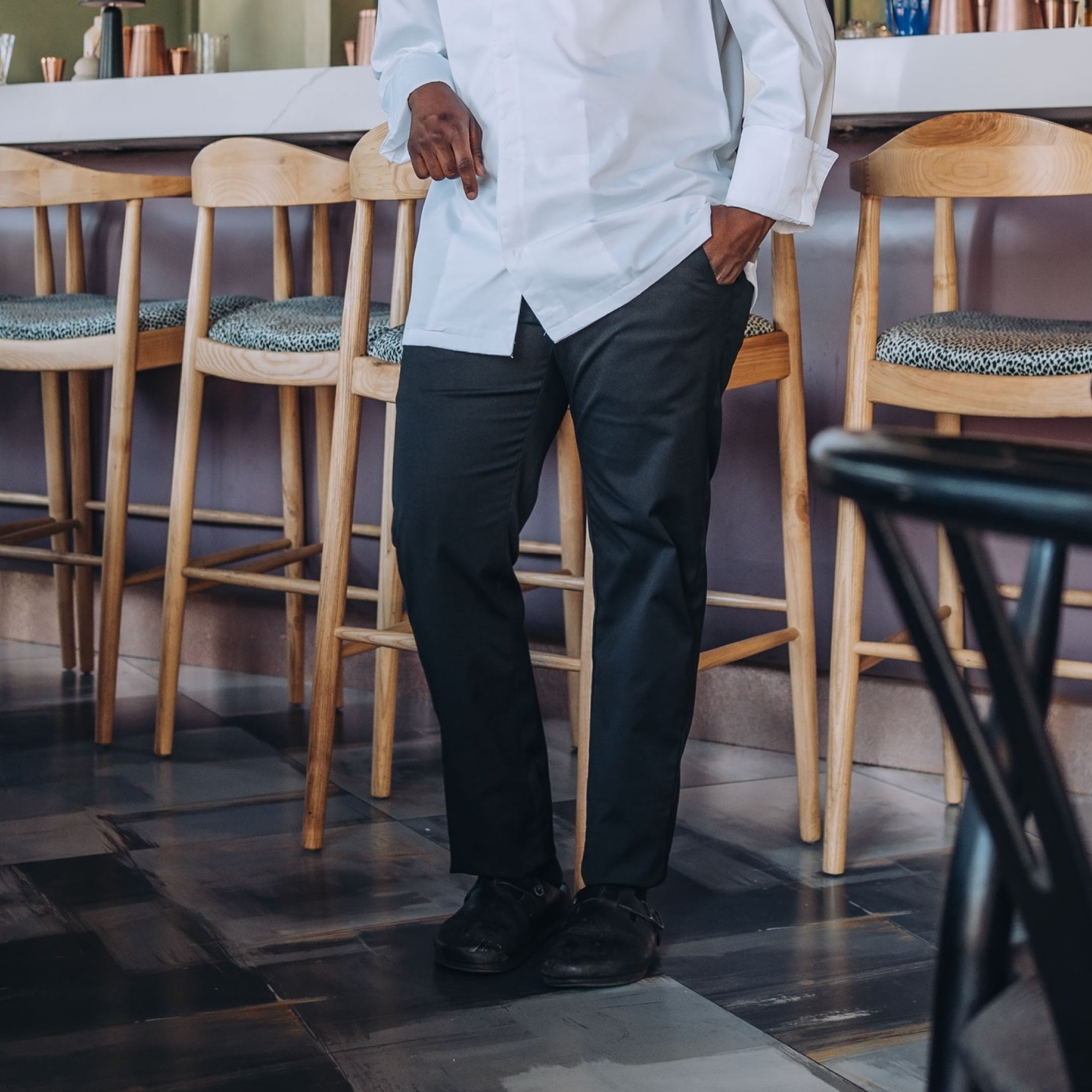 The 25HR Chino - Black